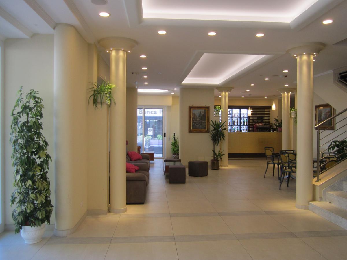 Hotel Des Bains カットーリカ エクステリア 写真